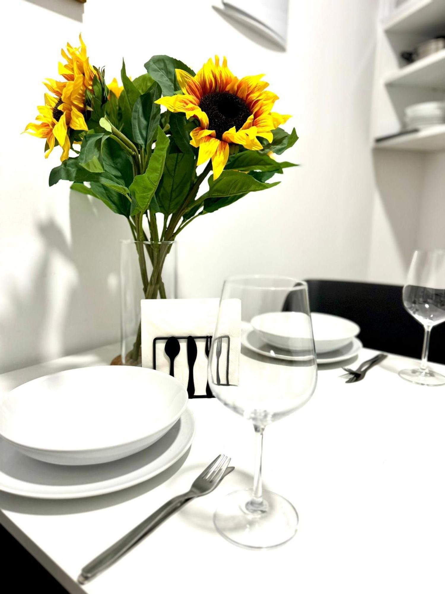 Apartamentos Madrid Connection - Universidad By Oshun Apartments Kültér fotó