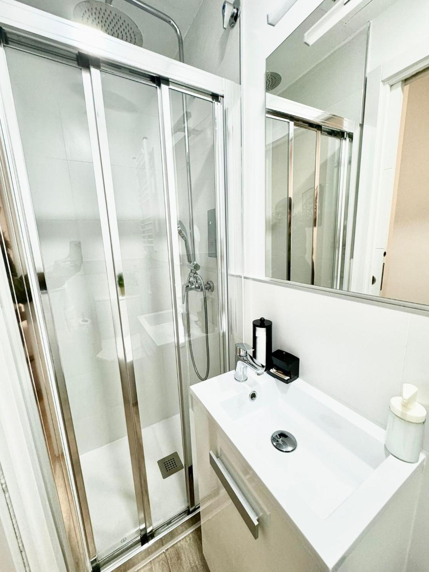 Apartamentos Madrid Connection - Universidad By Oshun Apartments Kültér fotó